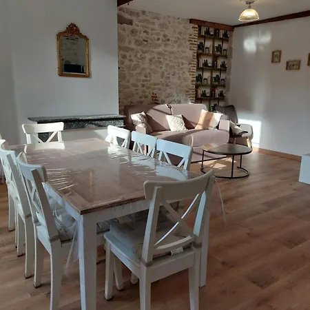Appartements L'Hirondelle Beaugency Exterior foto