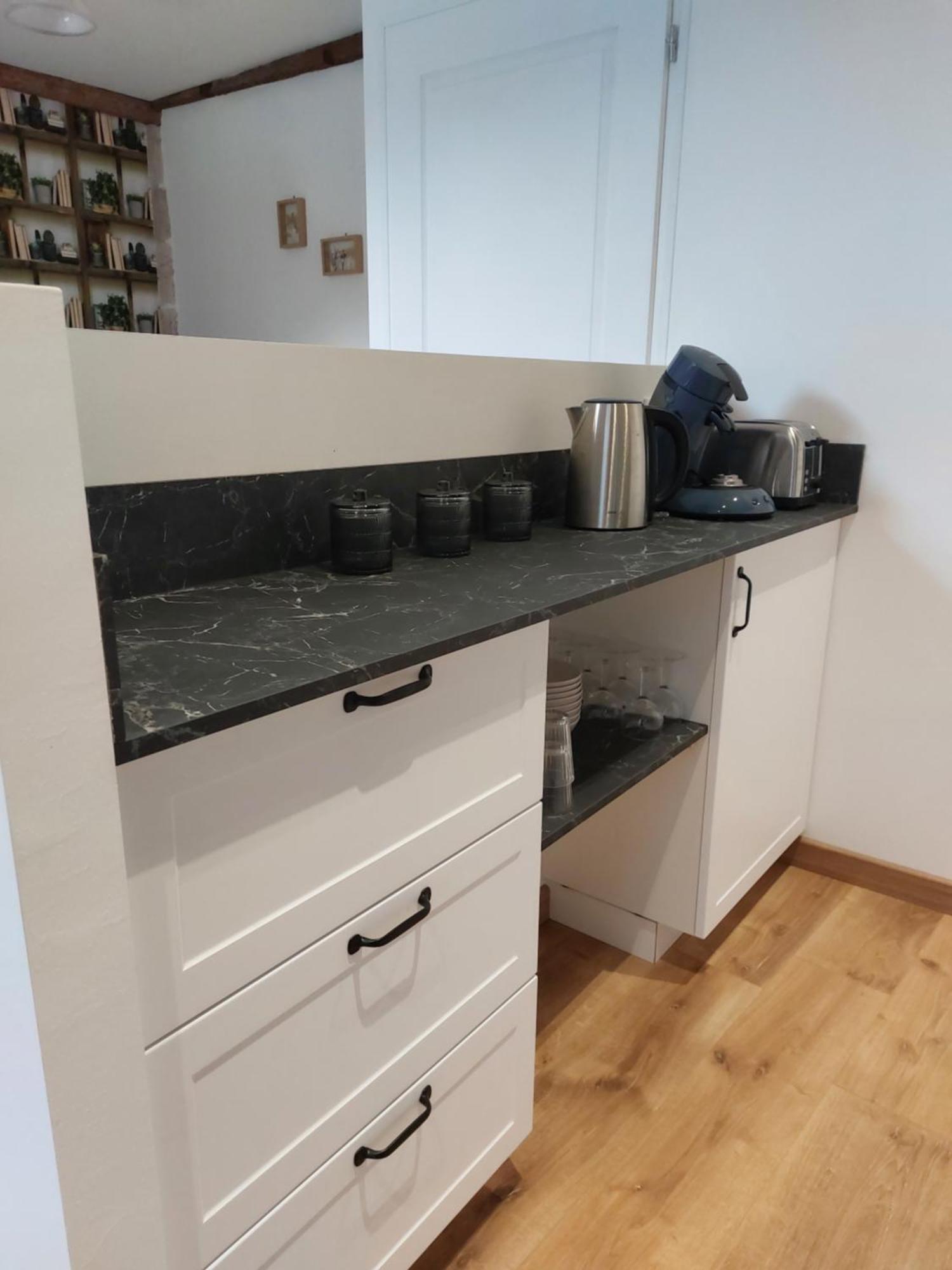 L'hirondelle Apartment *